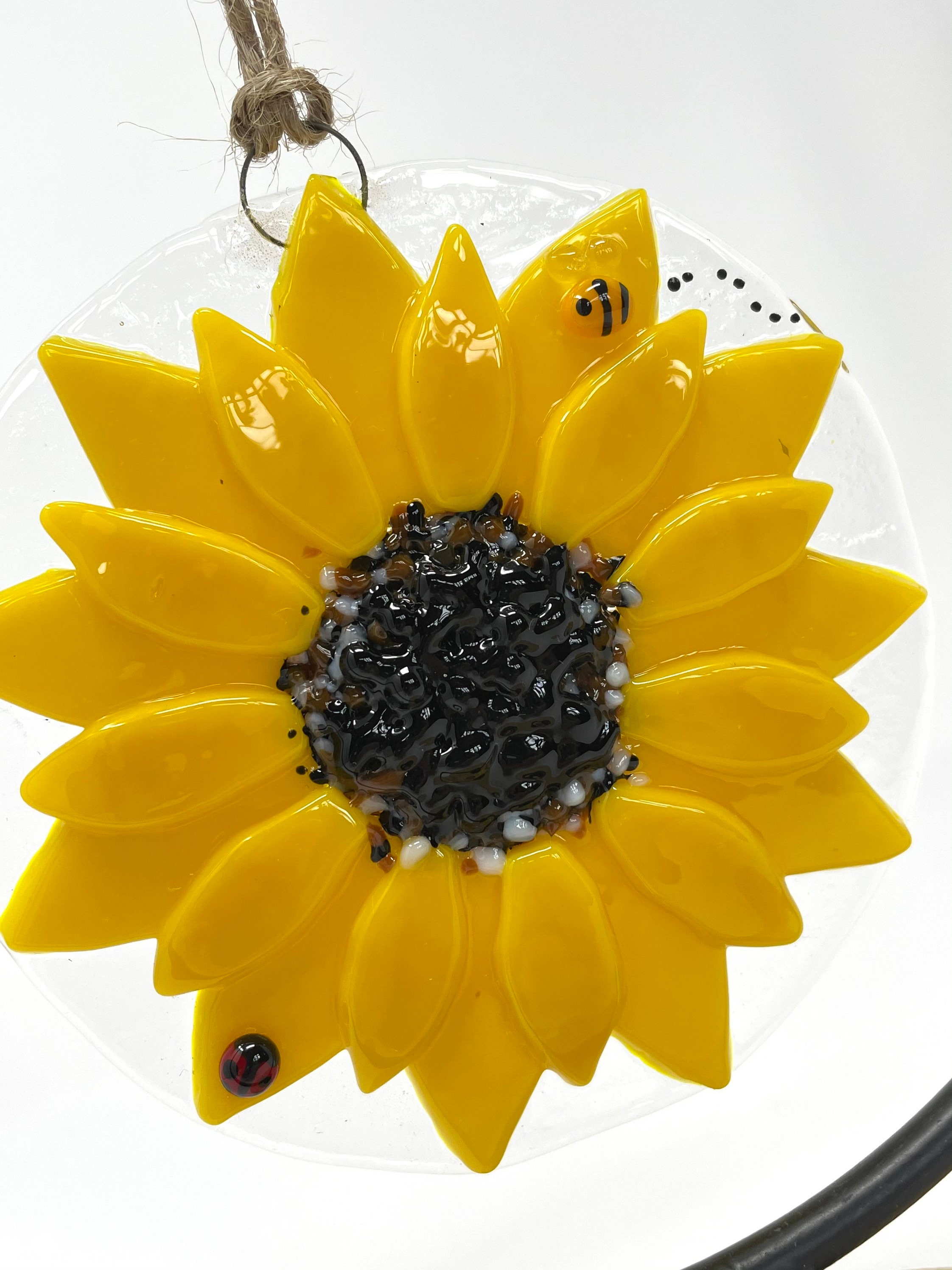Sunflower hanging/yellow flower/transparent or Opal glass/sunflower in fused glass with mini bee. Kitchen/conservatory/outdoor decor/unique
