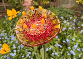 Fused Glass workshop for Flowers Friday 31st July 2026 – 10:00 to 13:00 hrs at Warwickshire Artisans