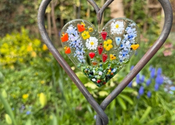 Fused Glass workshop for a two Small hearts and iron stand Saturday 5th July 2026 – 14:00 to 16:00 hrs at Warwickshire Artisans